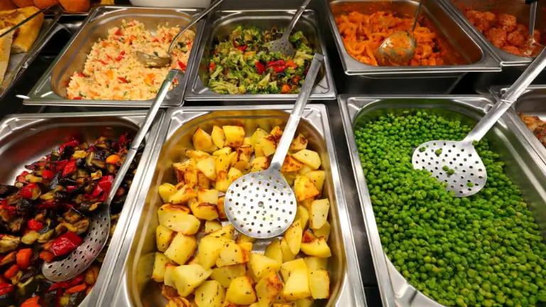 Soluções Teknisa: Refeições em um restaurante.